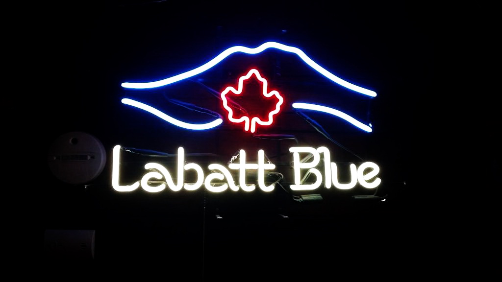 : RONG Neon FTY Labatt Blue Beer Neon Signs Real Glass Neon Bar  Signs for Home Beer Bar Pub Party Store Shop Man Cave Recreation Room Home  Room Wall Window Display